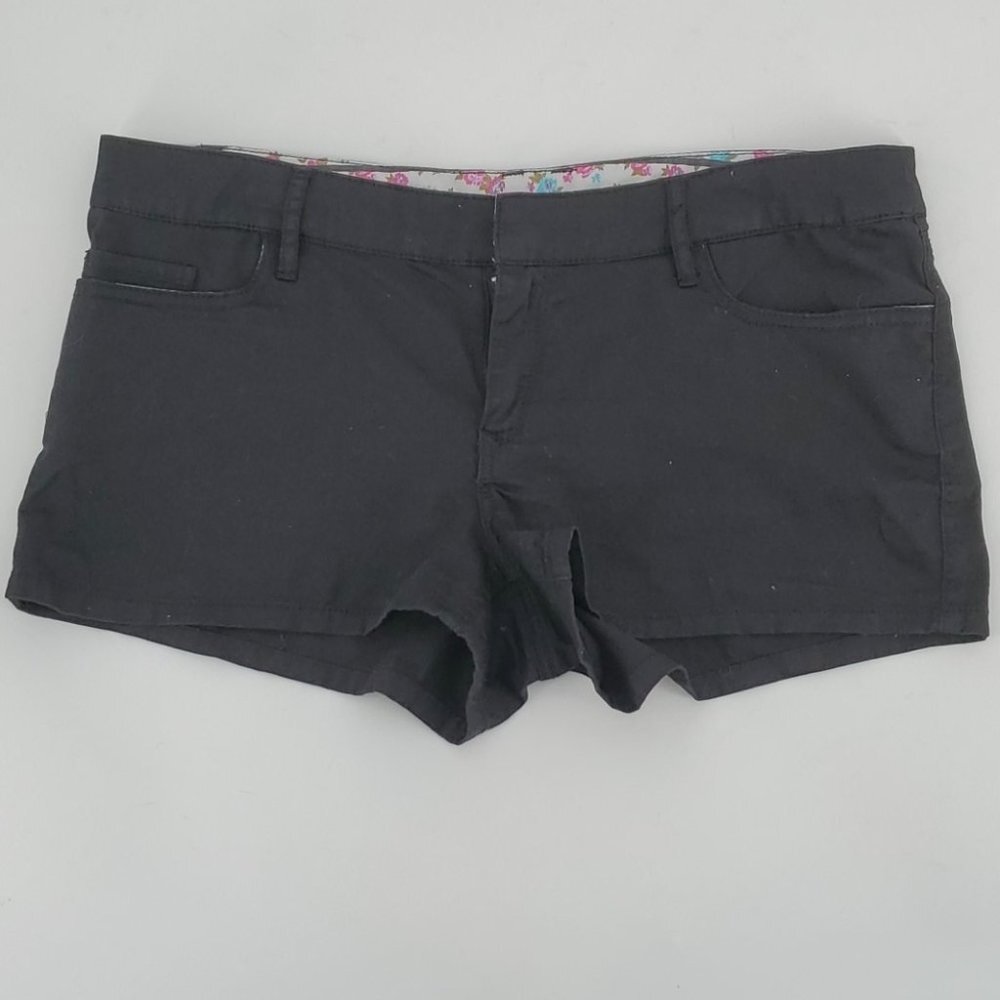 Roxy Black 5 Pocket Cotton Shorts Size 13